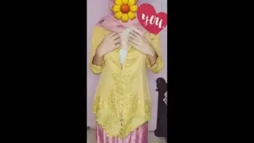 Live Ukhti Kebaya Hijab Pink Tampil Berani Menggoda Streaming Viral 2026